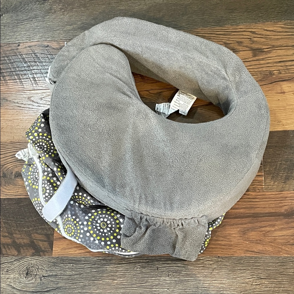 My Breast Friend Nursing Pillow with 2 Covers